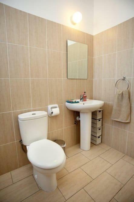 Diana 54 Apartment Paphos Ngoại thất bức ảnh