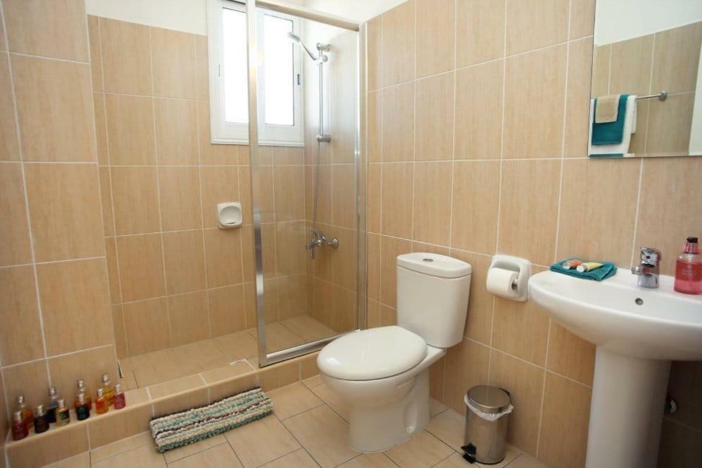 Diana 54 Apartment Paphos Ngoại thất bức ảnh
