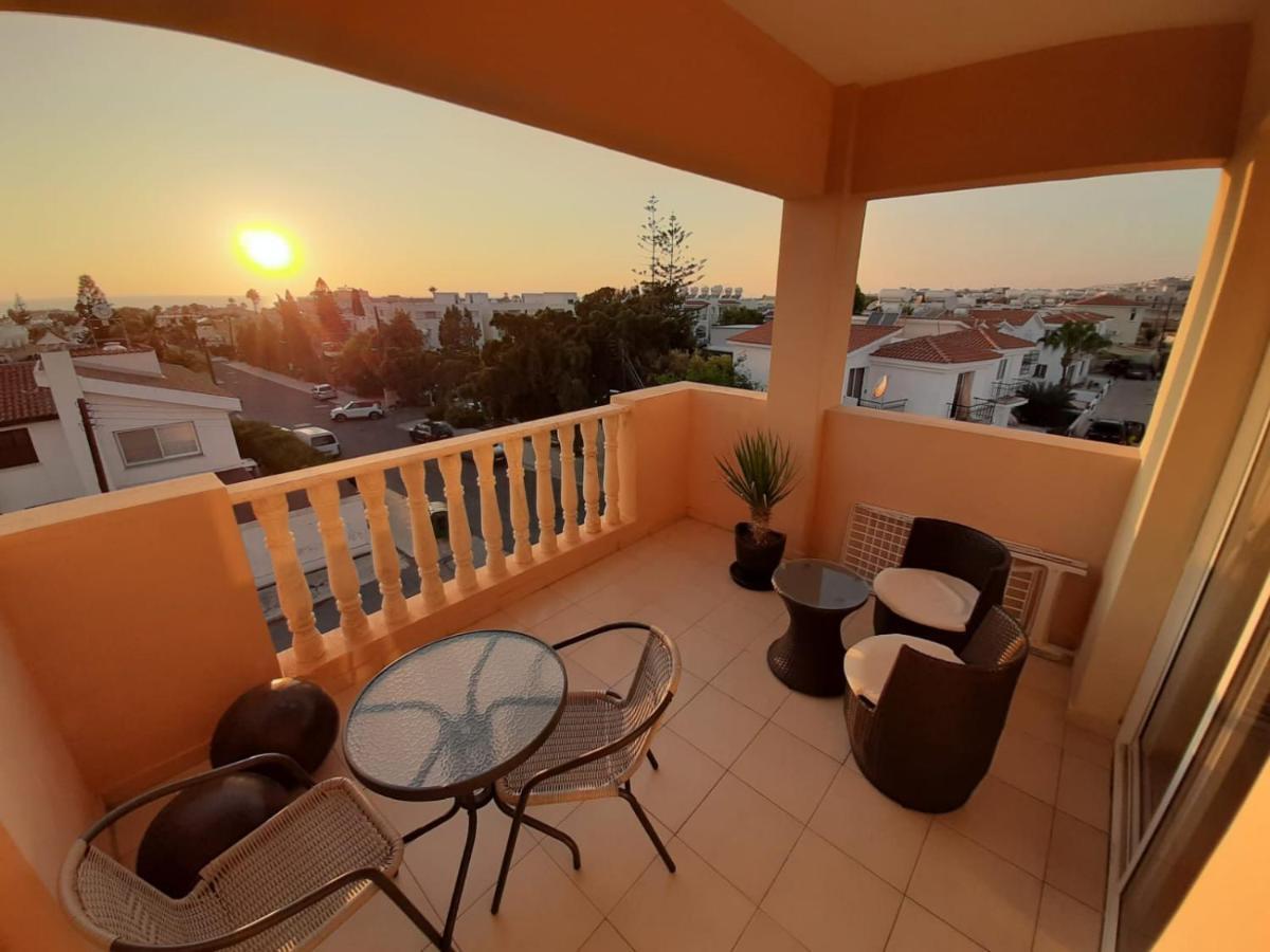 Diana 54 Apartment Paphos Ngoại thất bức ảnh
